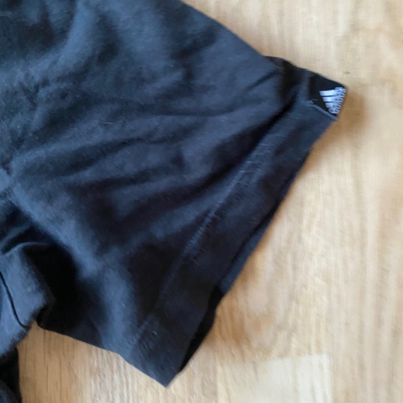 Preworn black adidas t-shirt size M - Picture 3 of 5